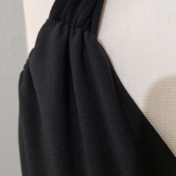 Dress - Picture 2 of 5